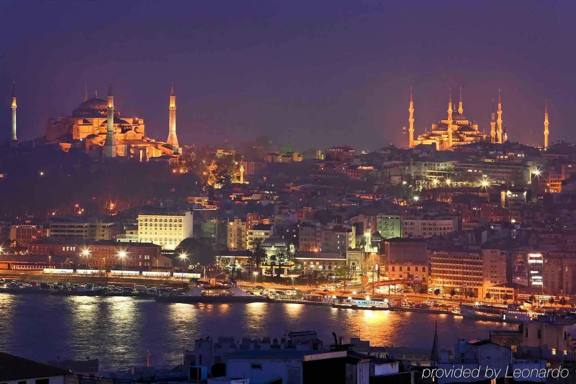 Ibis Istanbul Zeytinburnu Hotel Bagian luar foto